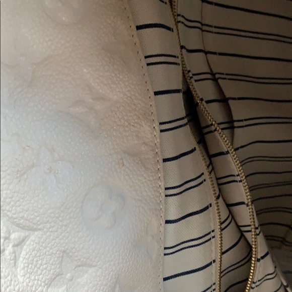 Louis Vuitton Artsy - Picture 4 of 8